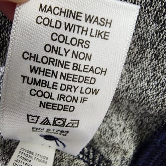 Maurices Hooded Cardigan Sweater Size XL Blue Gray Plaid Stretch V Neck Buttons - Picture 10 of 11